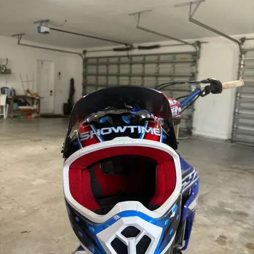 Mx 9 Bell Helmet