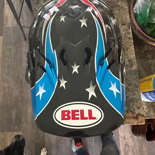 bell moto 9 mips