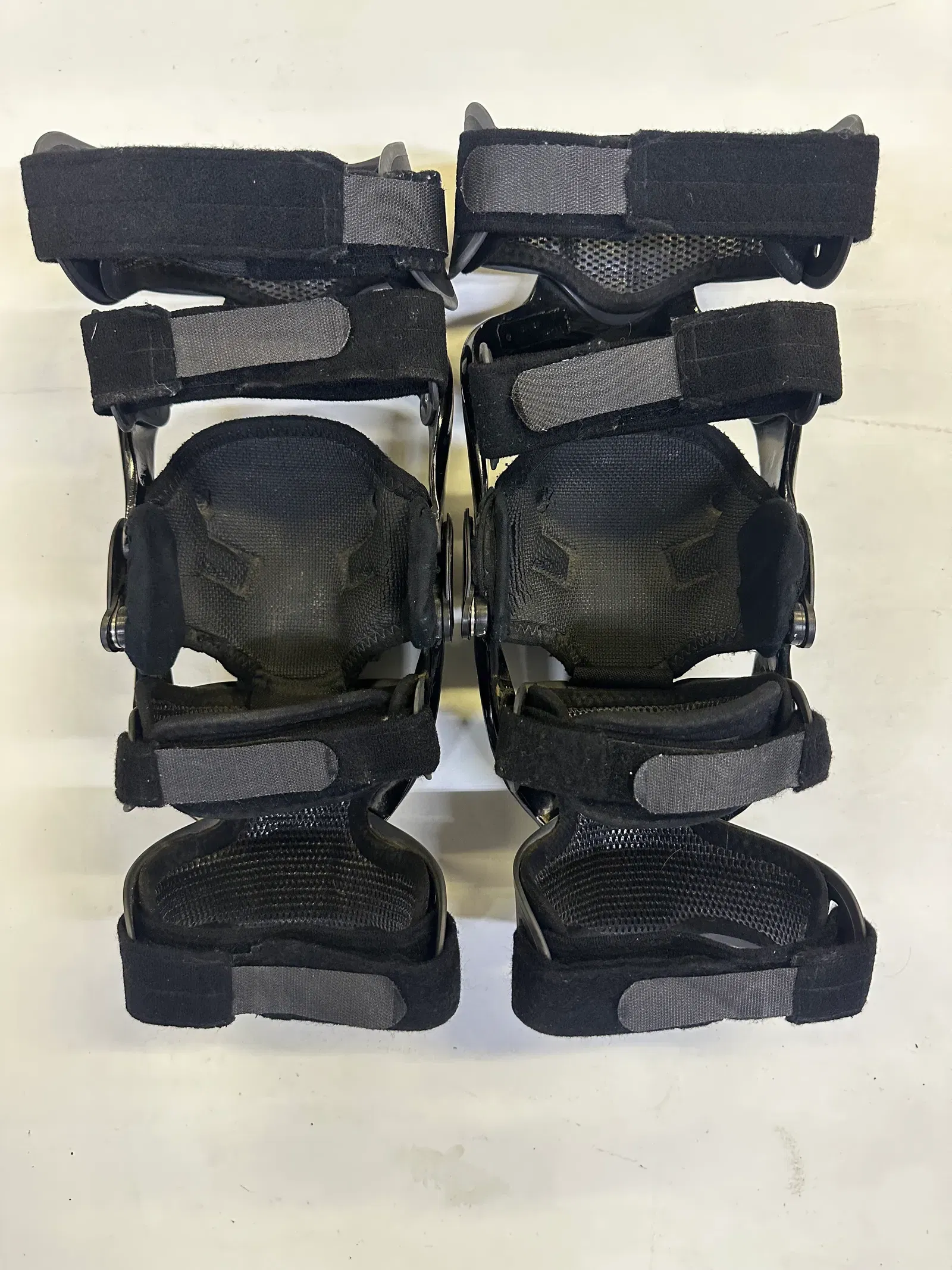 Breg X2K Knee Brace