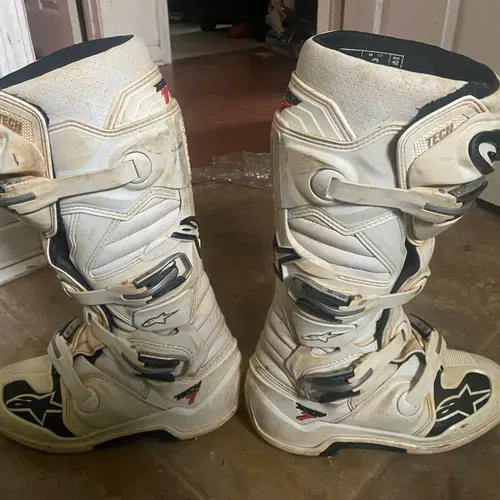 Alpinestars Tech 7 