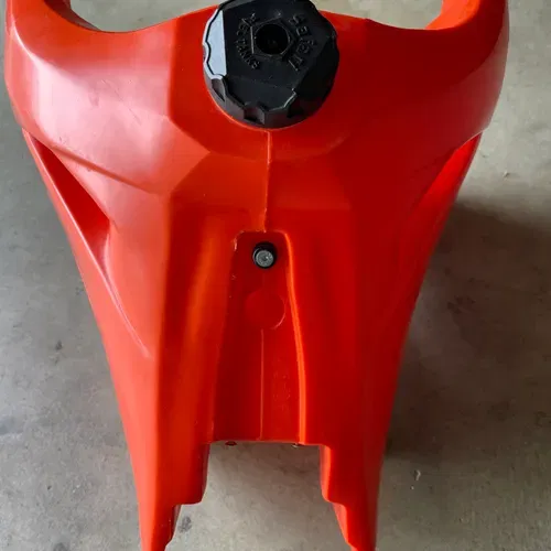 Safari 15.5L Fuel Tank Large EFI KTM