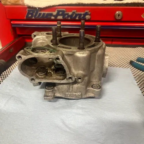 98-99 Cr125 Cylinder 