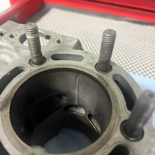 98-99 Cr125 Cylinder 