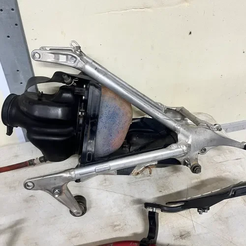 2014-2017 Crf250r Airbox And Subframe 