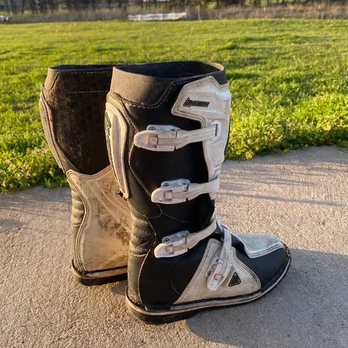 Answer Racing Boots