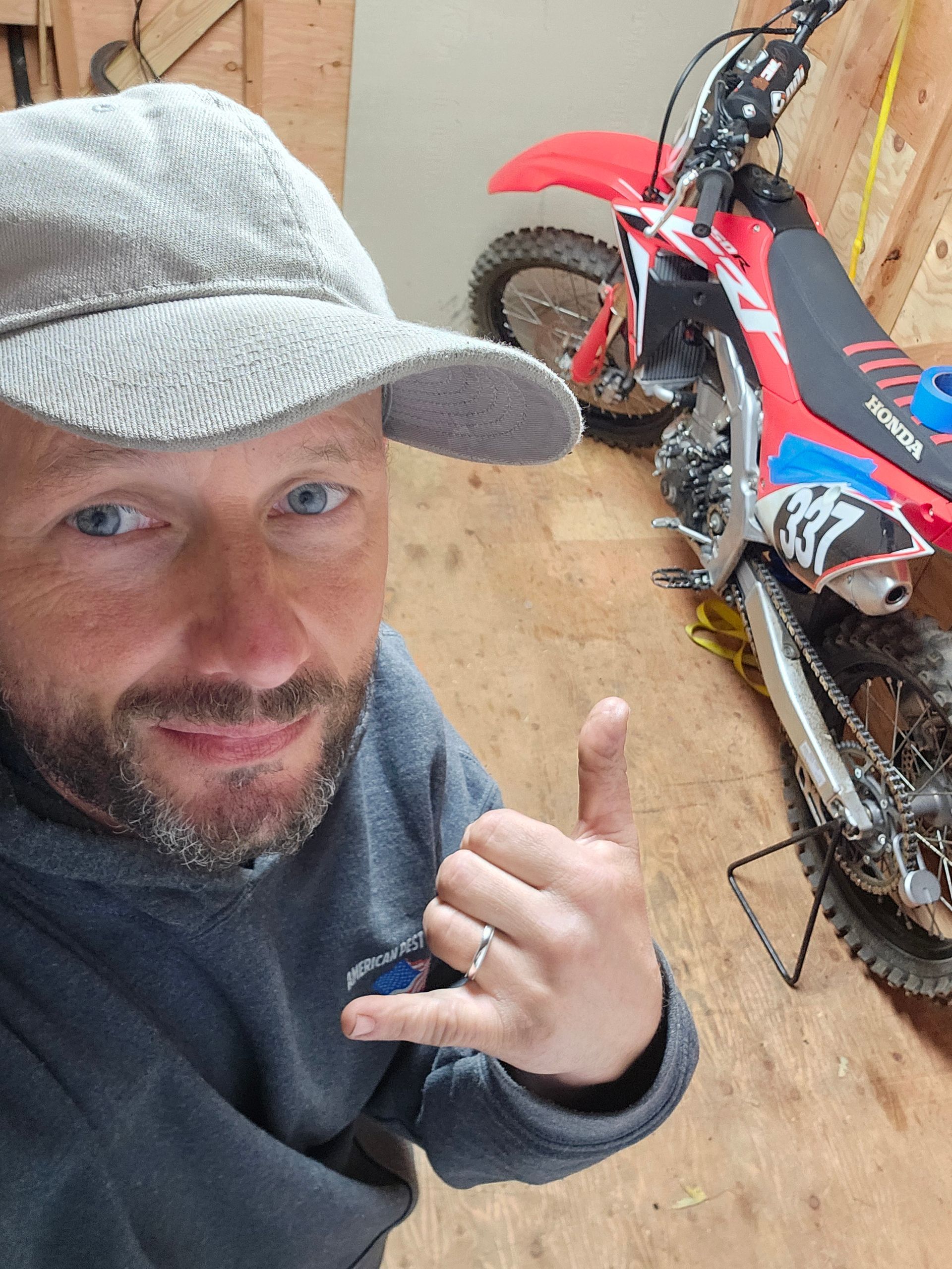 MotoFLee