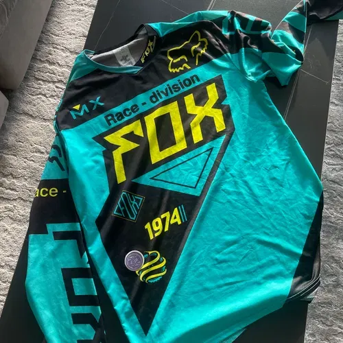Fox Gear Set