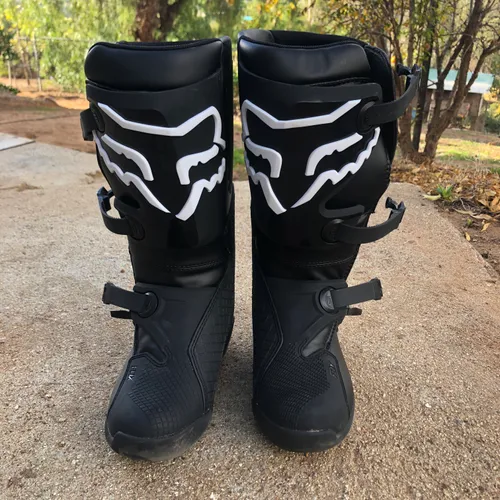 Women's Fox Racing Boots - Size 6