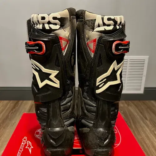 Alpinstar Tech 10's , Size 10