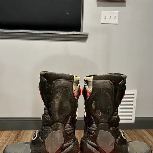 Alpinstar Tech 10's , Size 10
