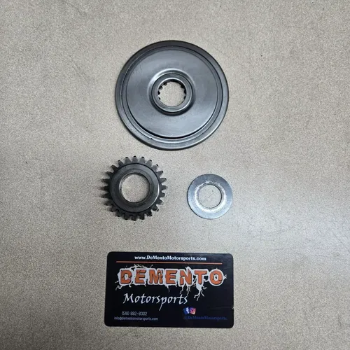 2017 Yamaha TTR110 all Rotary Filter Pump Drive Gear OEM