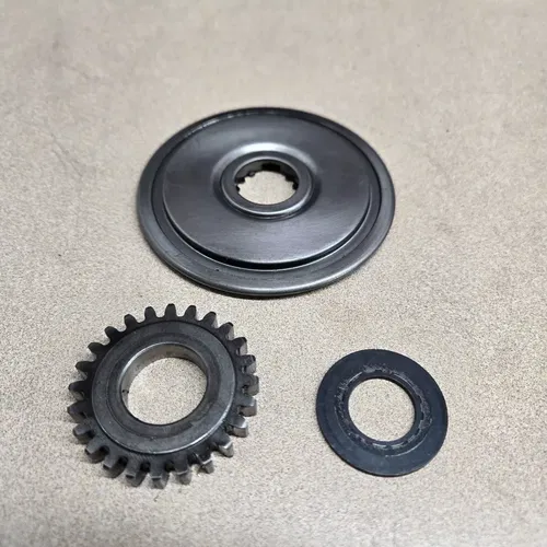 2017 Yamaha TTR110 all Rotary Filter Pump Drive Gear OEM