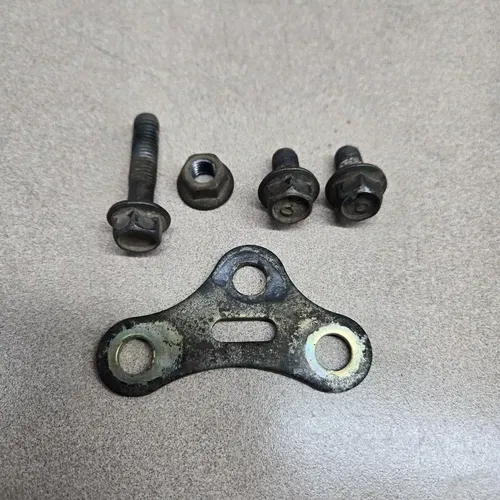Yamaha TTR125 Engine Head Stay Bracket OEM ttr125l 00-07 TTR 125