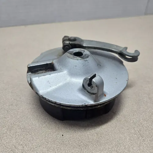 Yamaha TTR90 2000-07 Front Brake Hub Plate  ttr 90  OEM 3R0-25121-00-35