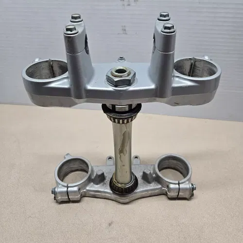 Suzuki RM250 2001 Triple Clamps Tree Upper Lower Fork Steering Stem