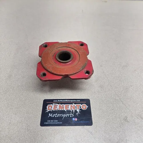 2003 -06 Polaris Predator 90 Rear Wheel Hub B