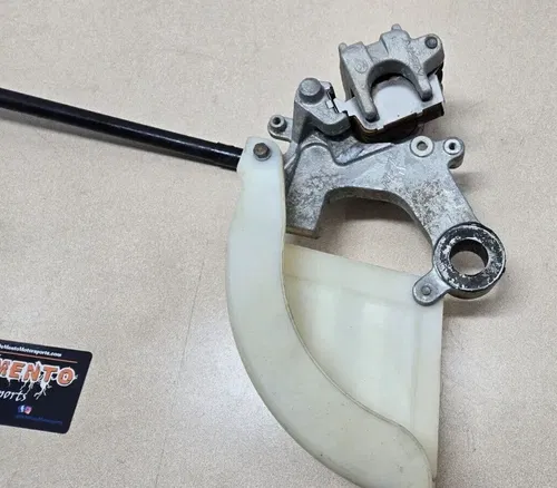 Suzuki RM250 2001 Rear Brake Assembly Caliper Master OEM