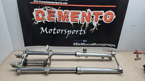 Yamaha TTR125 2002 Forks Suspension Front End Triples (Big Wheel)