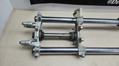Yamaha TTR125 2002 Forks Suspension Front End Triples (Big Wheel)