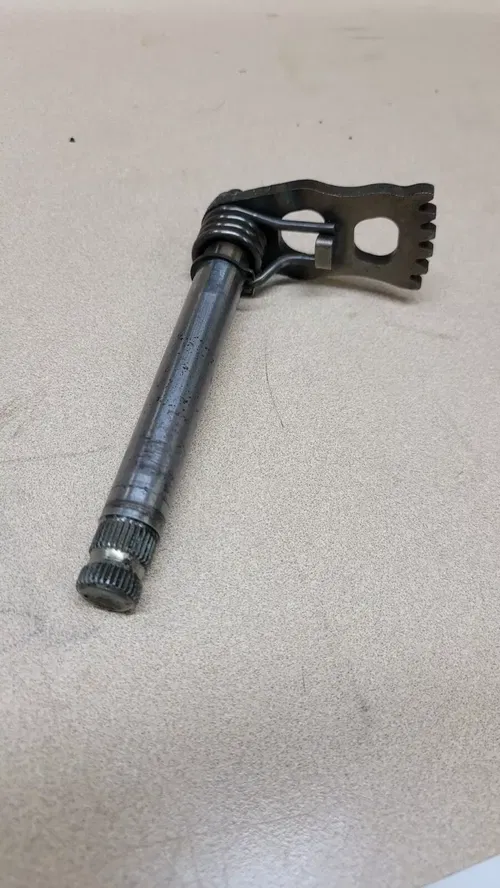 Suzuki RM125 Gear Shift Shaft  01-08 rm 125
