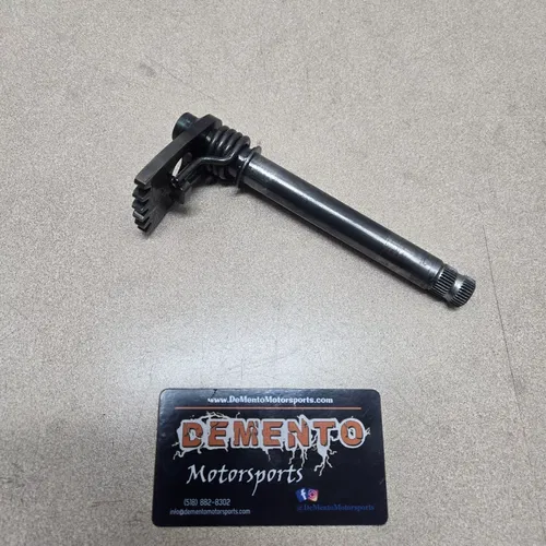 Suzuki RM250 01-06  Shift Shaft Assembly OEM 25510-37F00