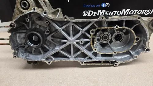 2003 -04 Polaris Predator 90 Engine Crankcase Case Scrambler
