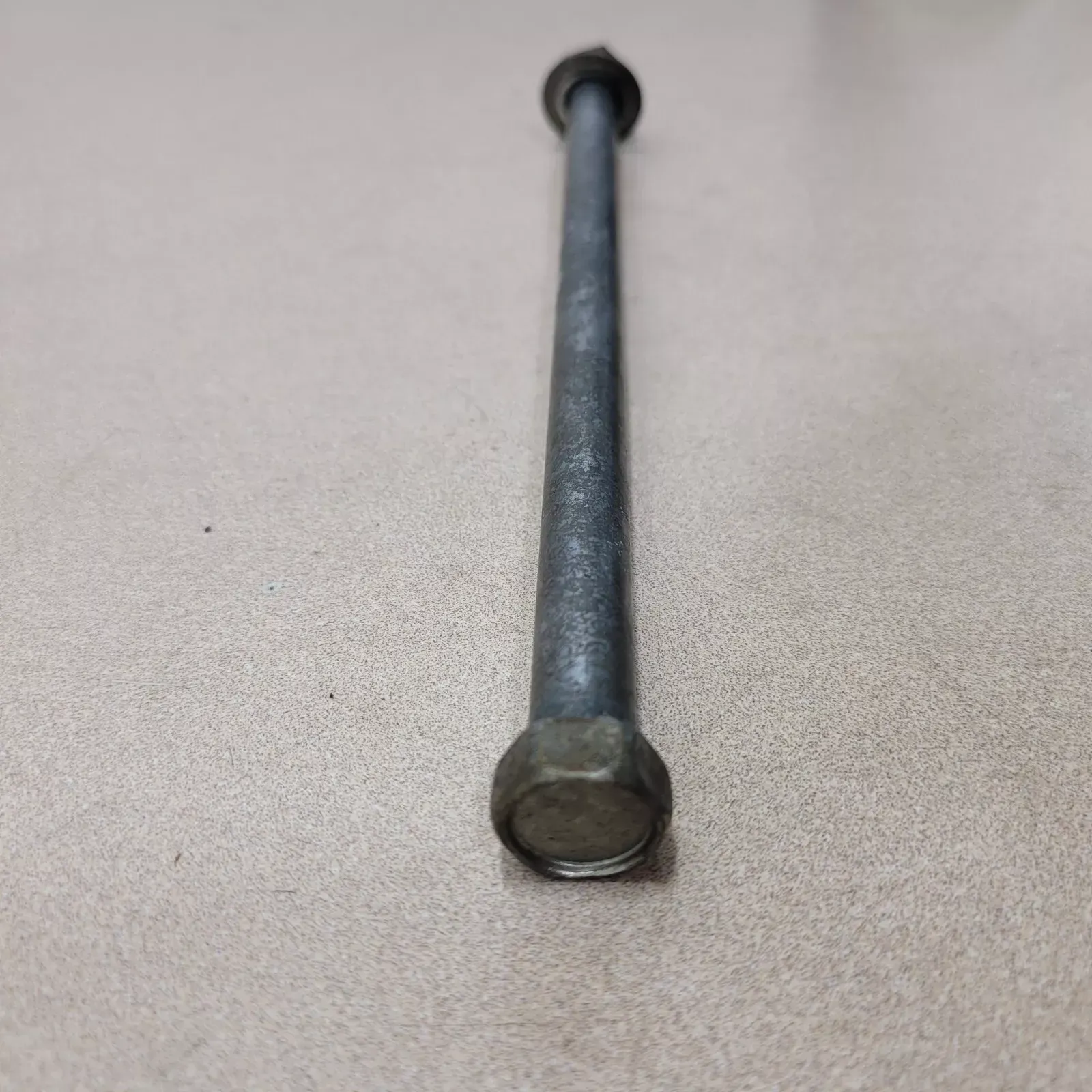 Yamaha TTR225 99-04  Swingarm Pivot Bolt swing arm OEM  ttr 225 XT