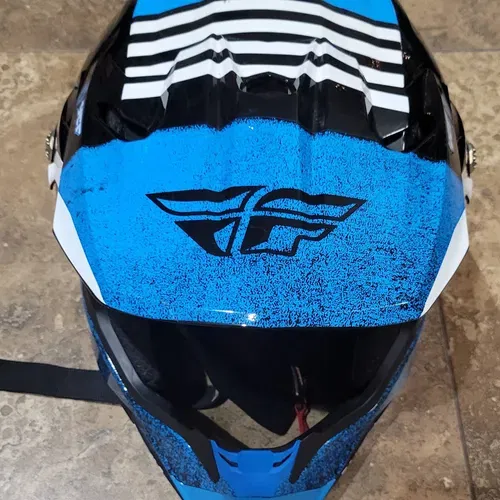 FLY RACING Kinetic Helmet 