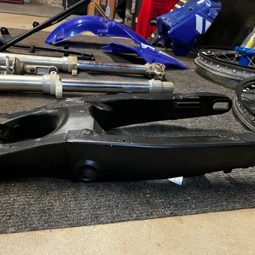 Like New!! Power Coated Swing Arm