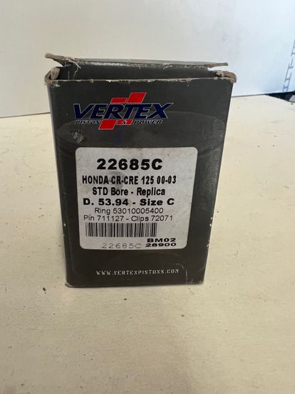 Vertex - 22685C - Piston Kit, Standard Bore 53.94mm 2000-200