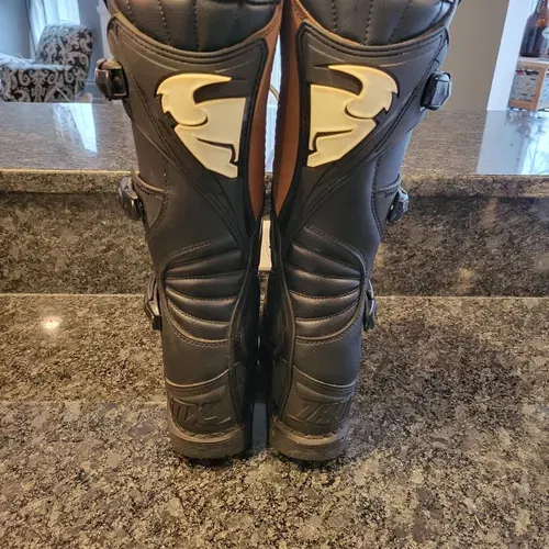 Thor t30 sale mx boots