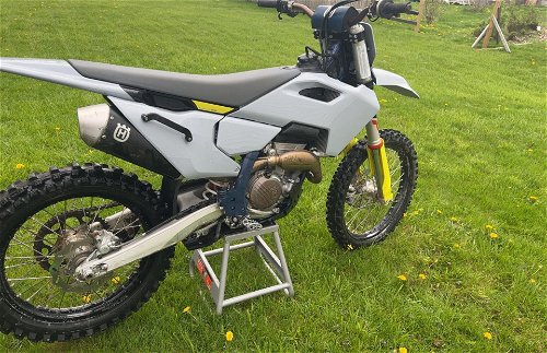 2023 Husqvarna FC 250 ** ONLY HAS 13.5 HOURS**