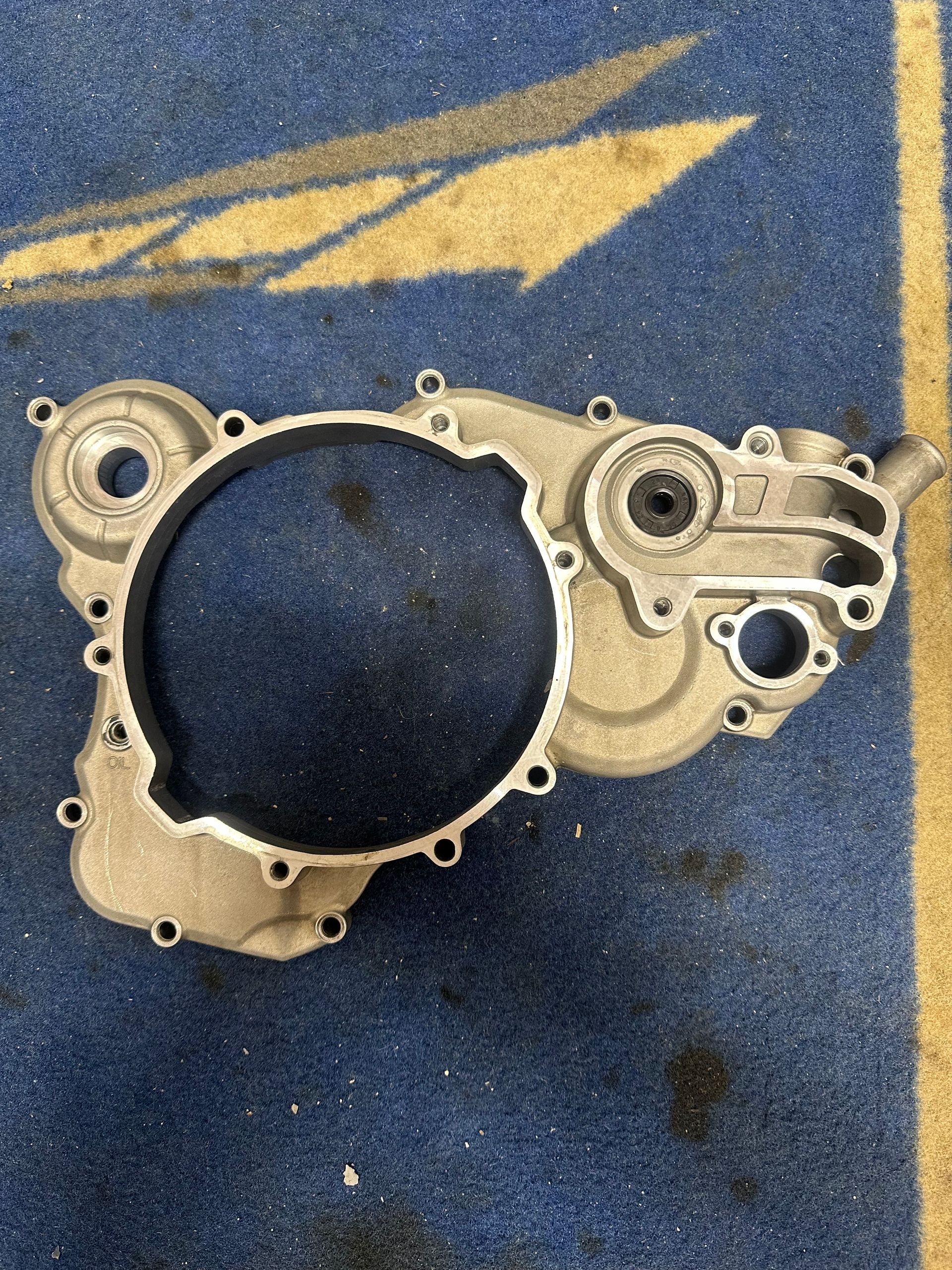 (55530101044) Oem Ktm Inner Clutch Cover 