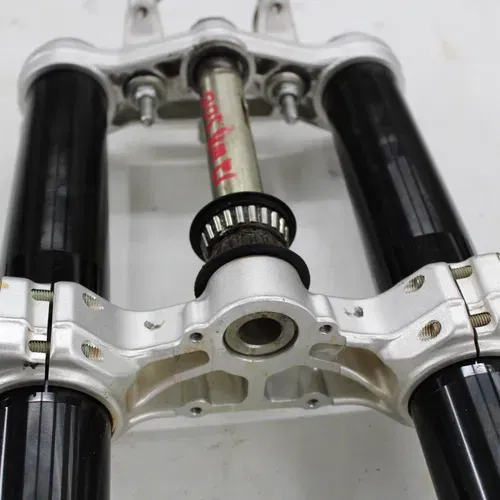 Husqvarna 2012 WR 300 KYB Front Forks SCS Suspension Rebuilt .52kg Spring 250