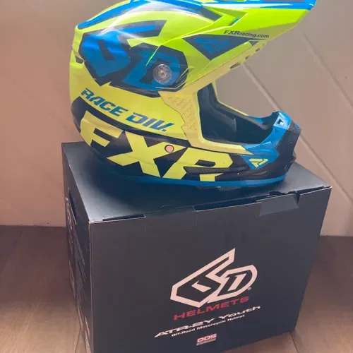 Fxr best sale youth helmet