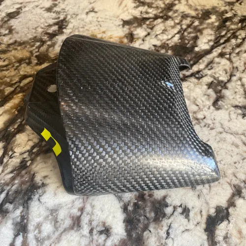 Carbon Fiber Nihilo Air Intake/ Air Cover 