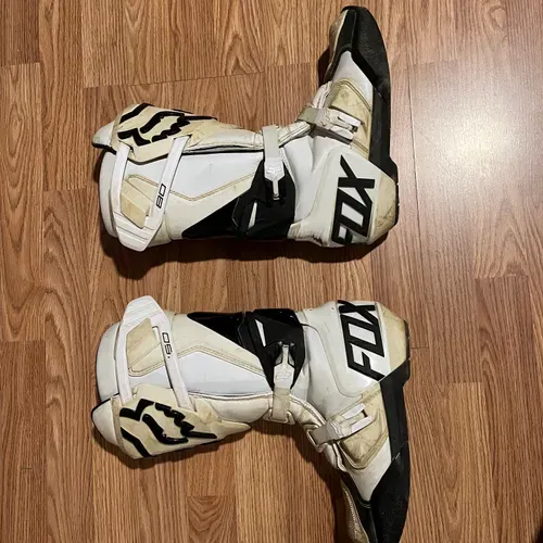Fox racing shoes size 10 hot sale