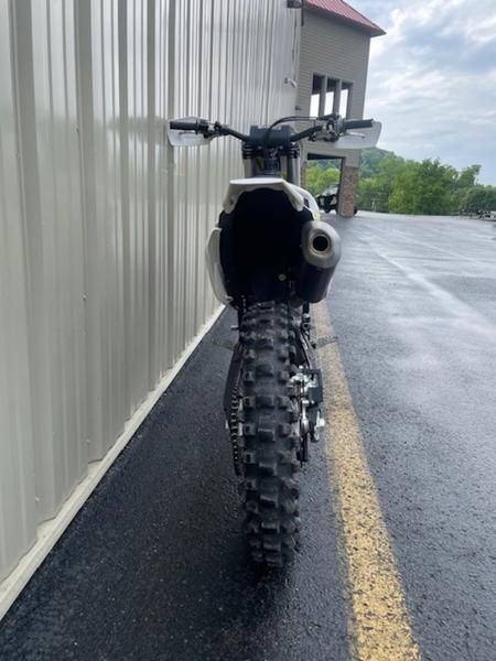 2019 Husqvarna FC450 48 Hours, great condition and ready to ride! 