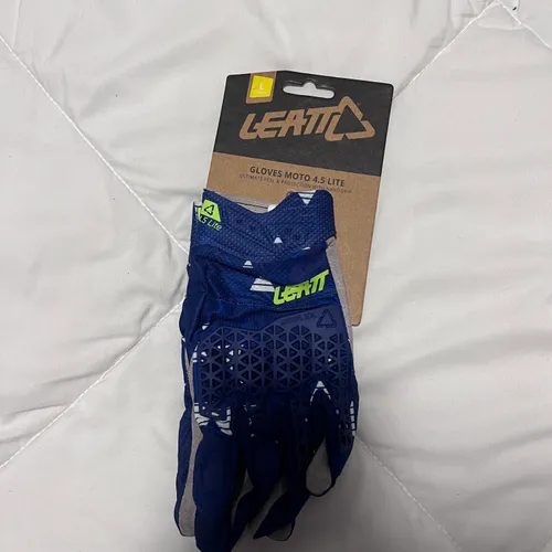 Leatt Gloves - Size L