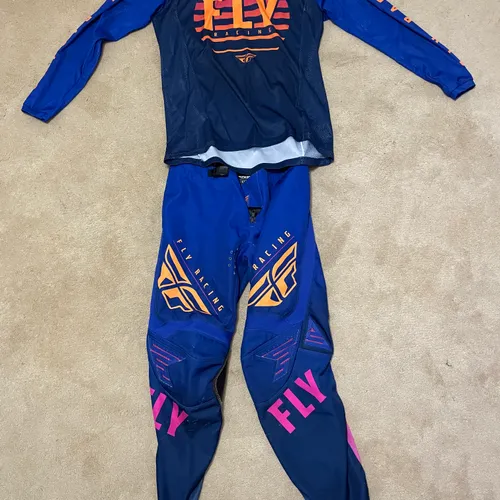 Fly Racing Kinetic Gear Combo - Size L/34