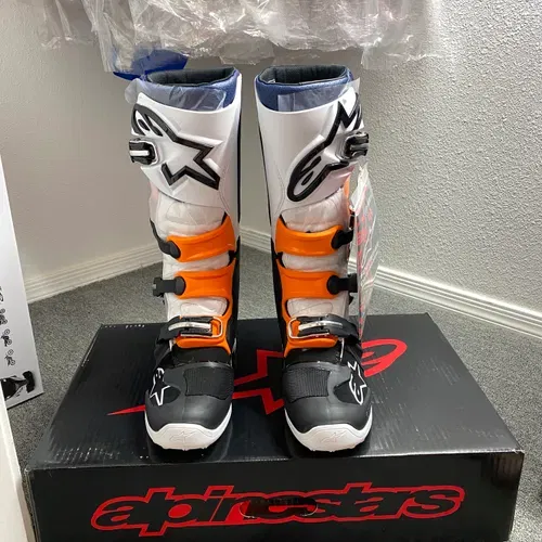 Alpinestars Boots - Size 9