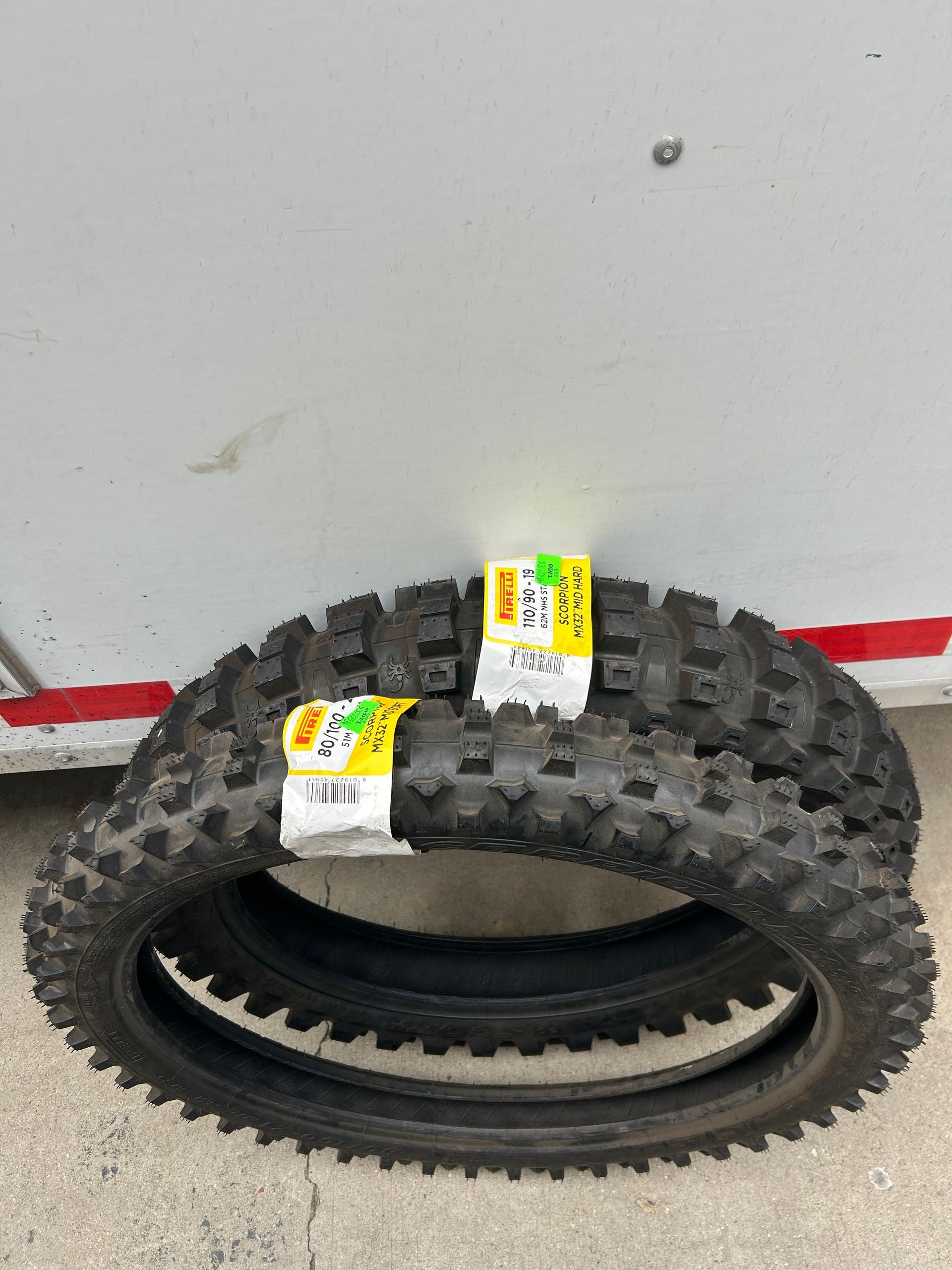 Pirelli Tires Mx 32" Mid Soft Front And Mid Hard Back