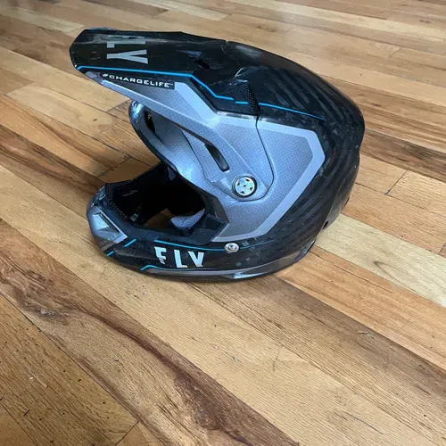 Fly Racing Helmet Carbon. Size Small