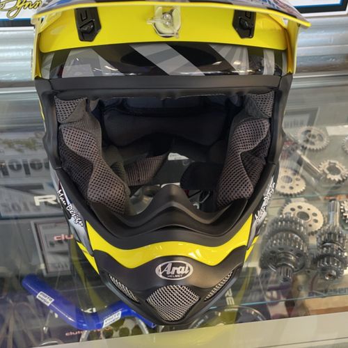 ARAI HELMET - SIZE XS