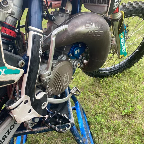 2020 husky supermini 105