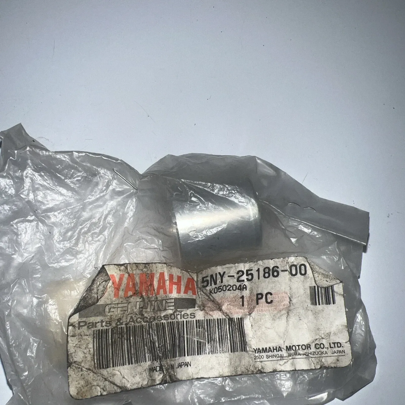 GENUINE YAMAHA FRONT WHEEL SPACER COLLAR YZ125 YZ250 YZ250F YZ450F YZ426F 02-07