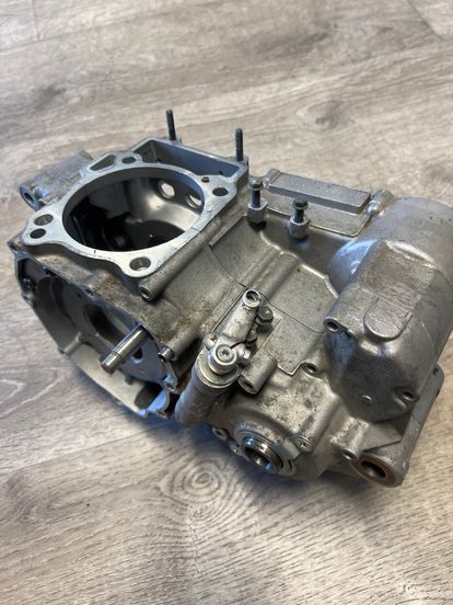 Engine case. No Damage Dr400