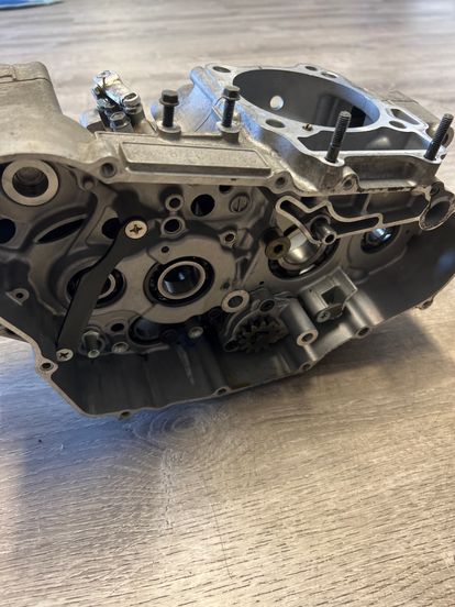 Engine case. No Damage Dr400