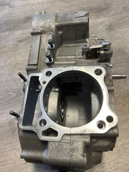 Engine case. No Damage Dr400