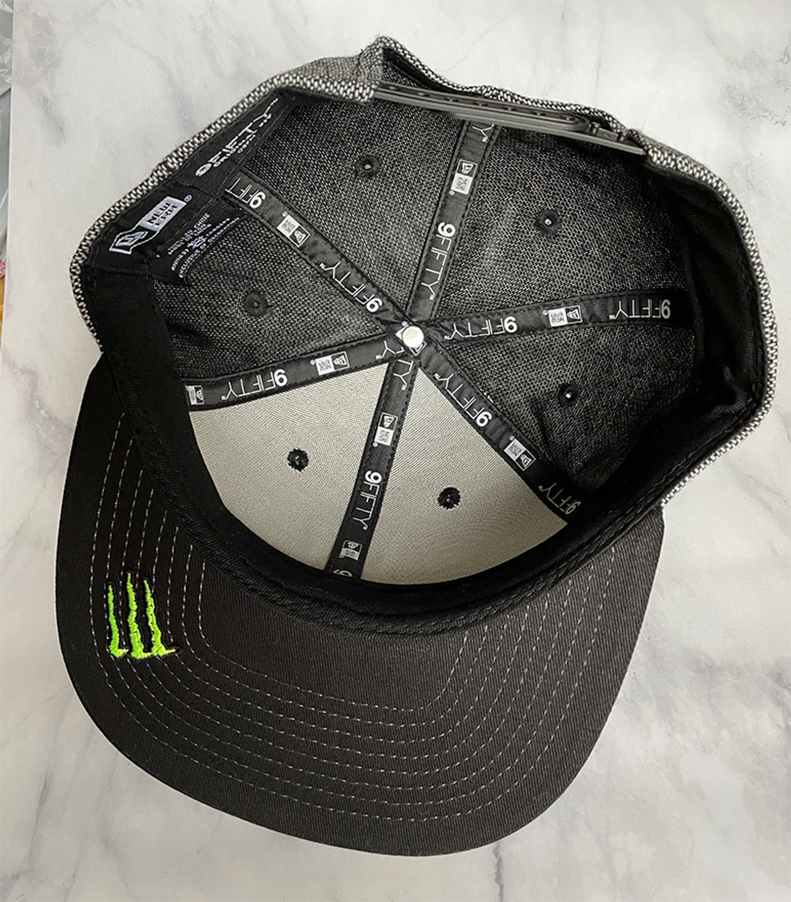 (Rare) Monster Energy Athlete Only (Woman Hoodie Shirt & Trucker Mesh Cap)  Girls